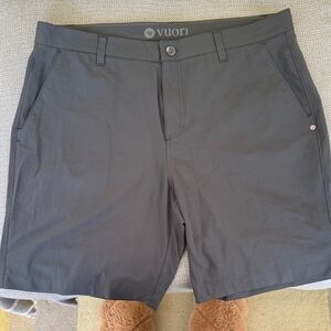 Vuori Men's Charcoal Flat Front Shorts